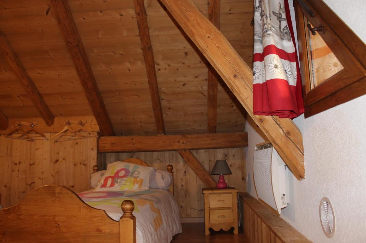 La Ferme De Sous-Lachat Samoëns Exteriör bild