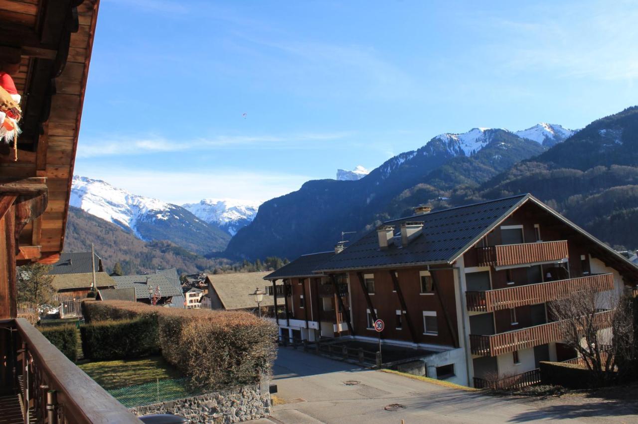 La Ferme De Sous-Lachat Samoëns Exteriör bild
